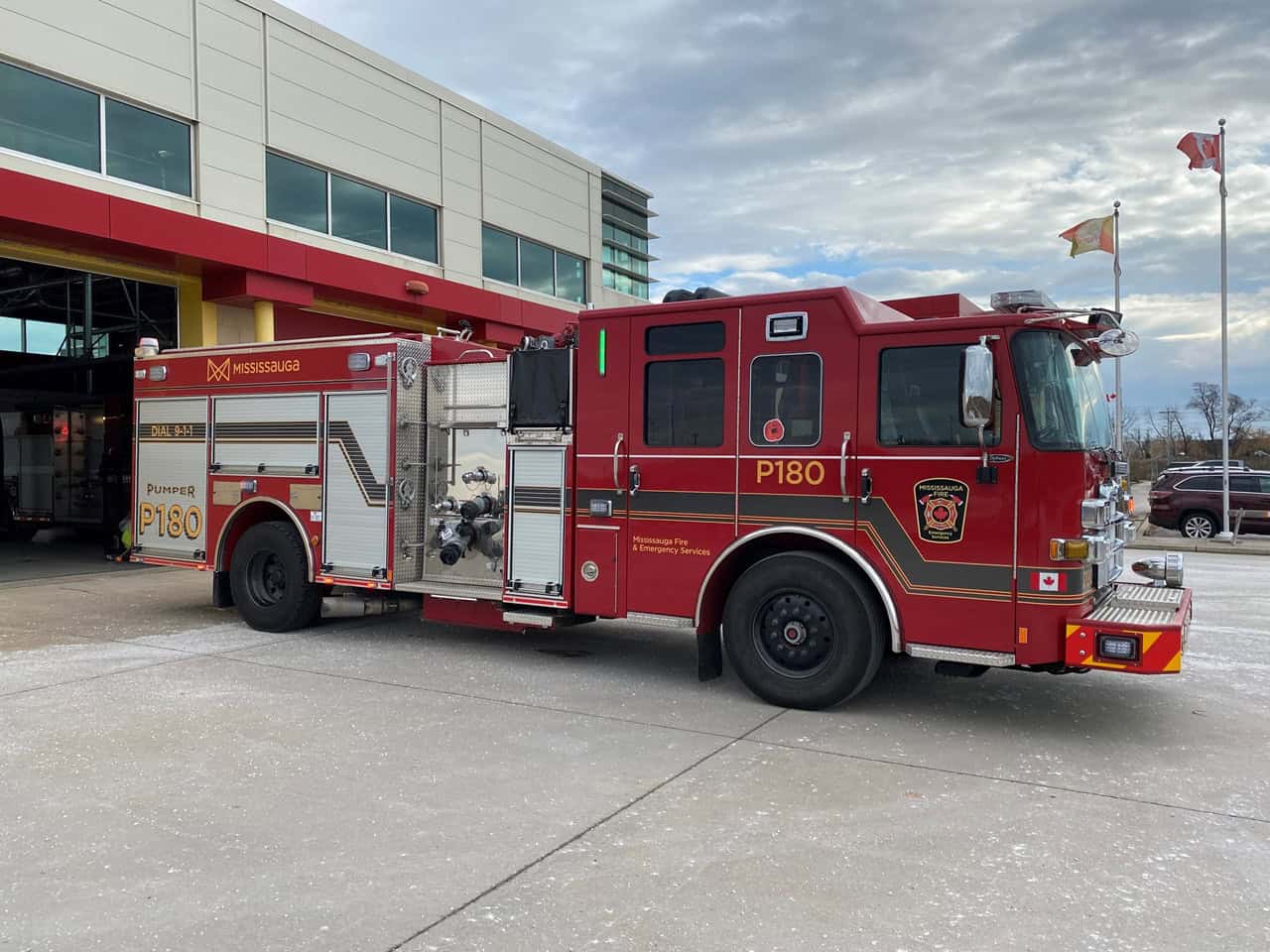 Mississauga fire station reopens after renovations.