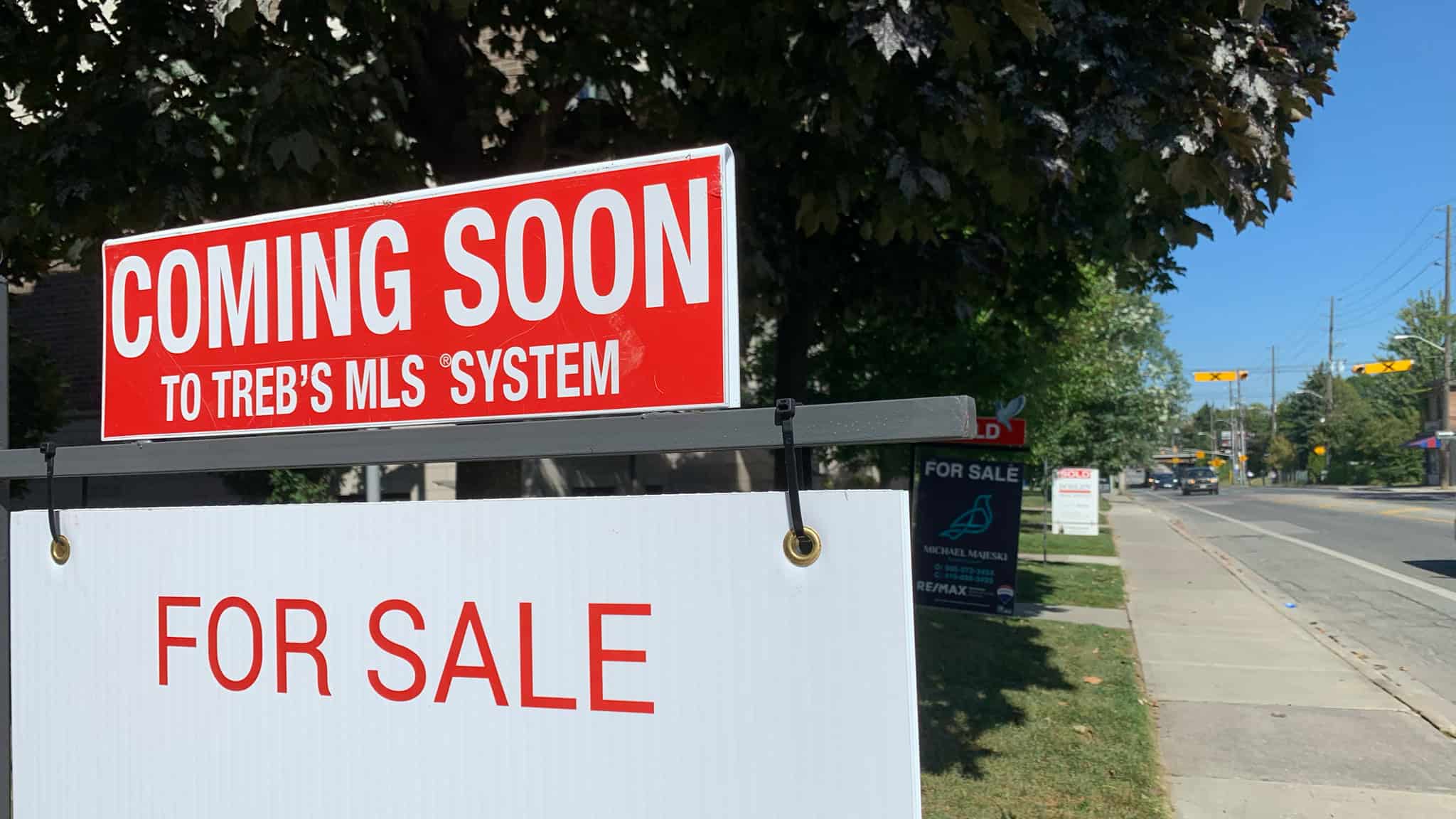 real estate ontario 2025