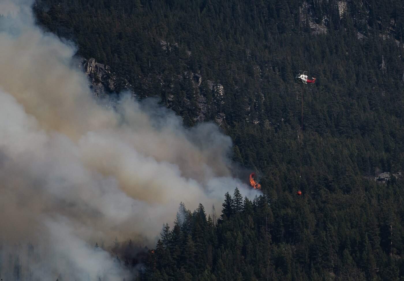 Number of active wildfires in B.C. jumps to 120, with half started in last 24 hours