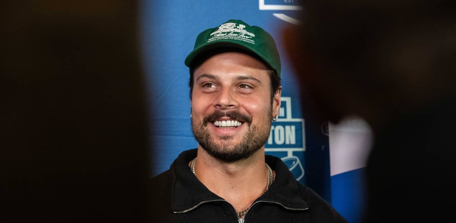 auston matthews toronto brampton leafs