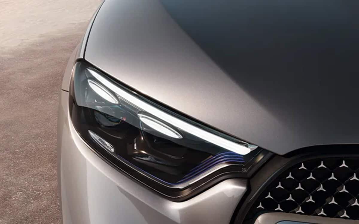 vehicle mercedes recall canada