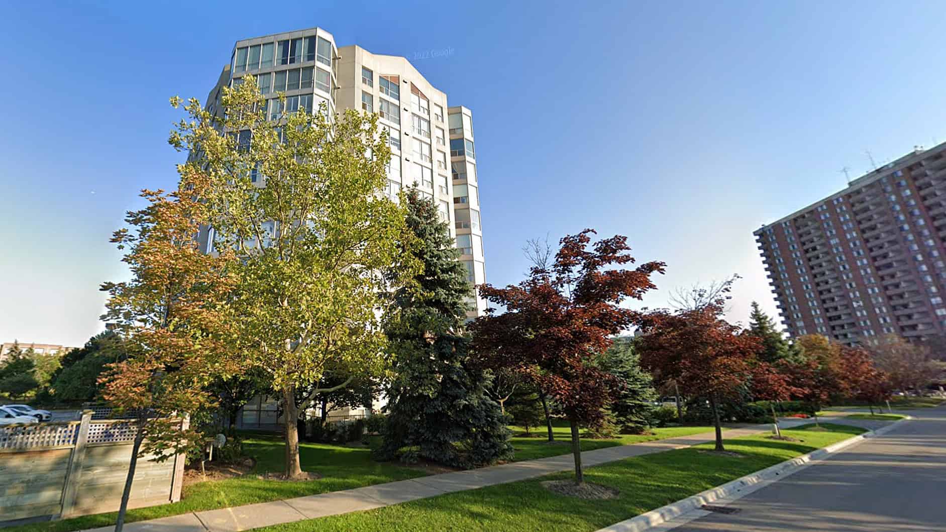 1315 bough beeches boulevard mississauga