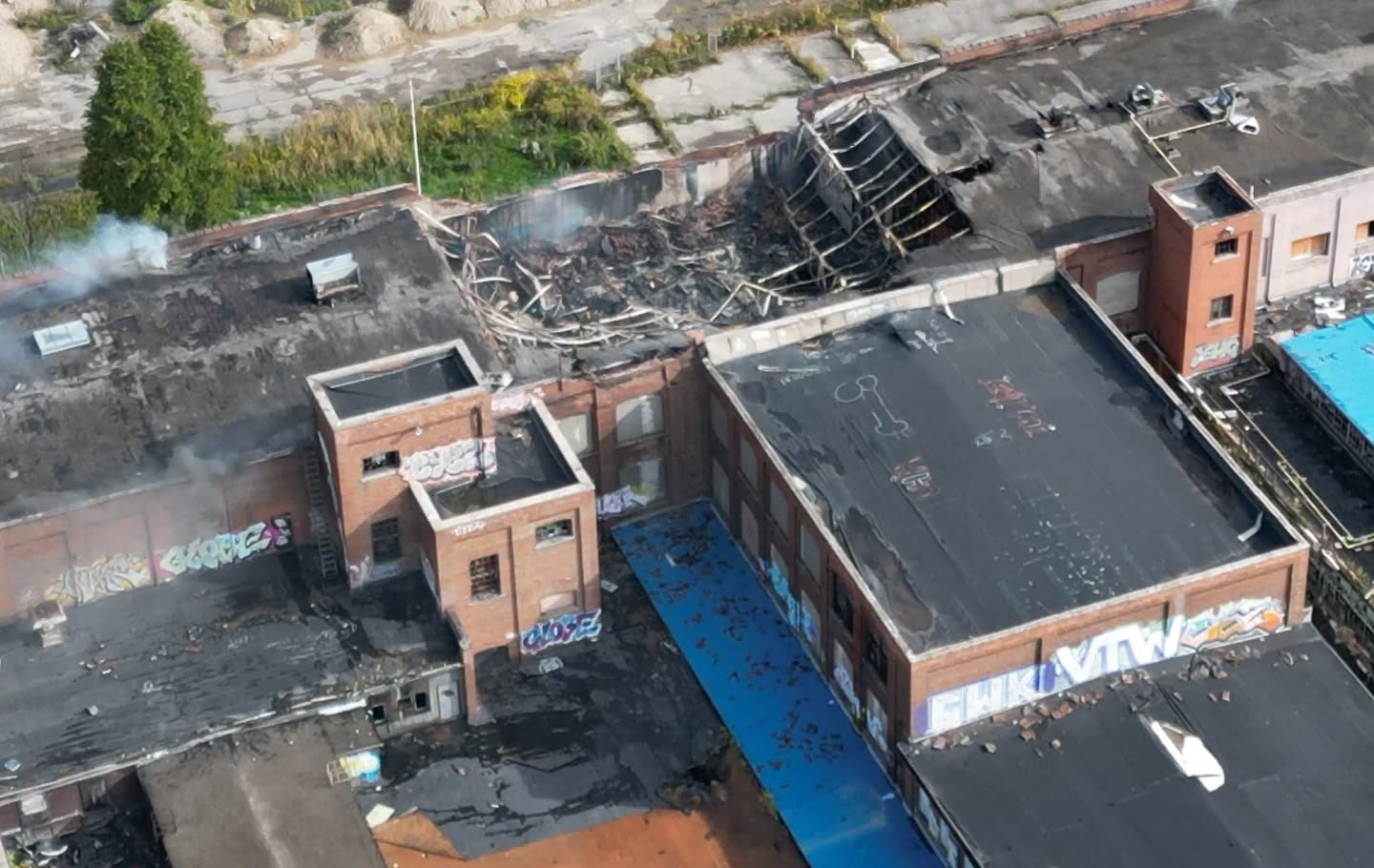 Goodyer plant fire in Bowmanville. Image by Drowzik Drones