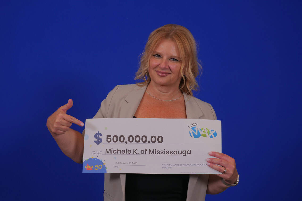 mississauga woman wins half million dollars in lottery.