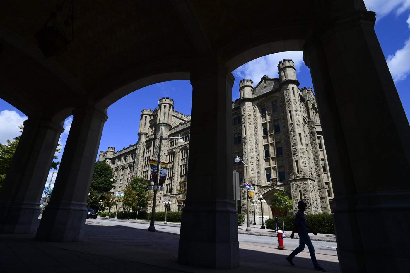 CRA says it's owed more than $10 billion in COVID-19 benefit payments
