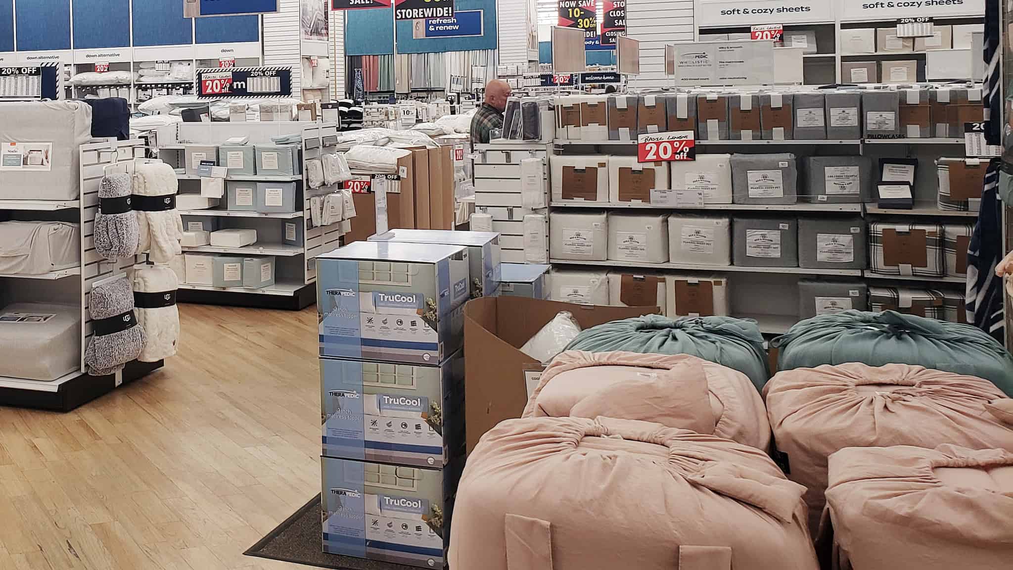 bed bath beyond reopen canada
