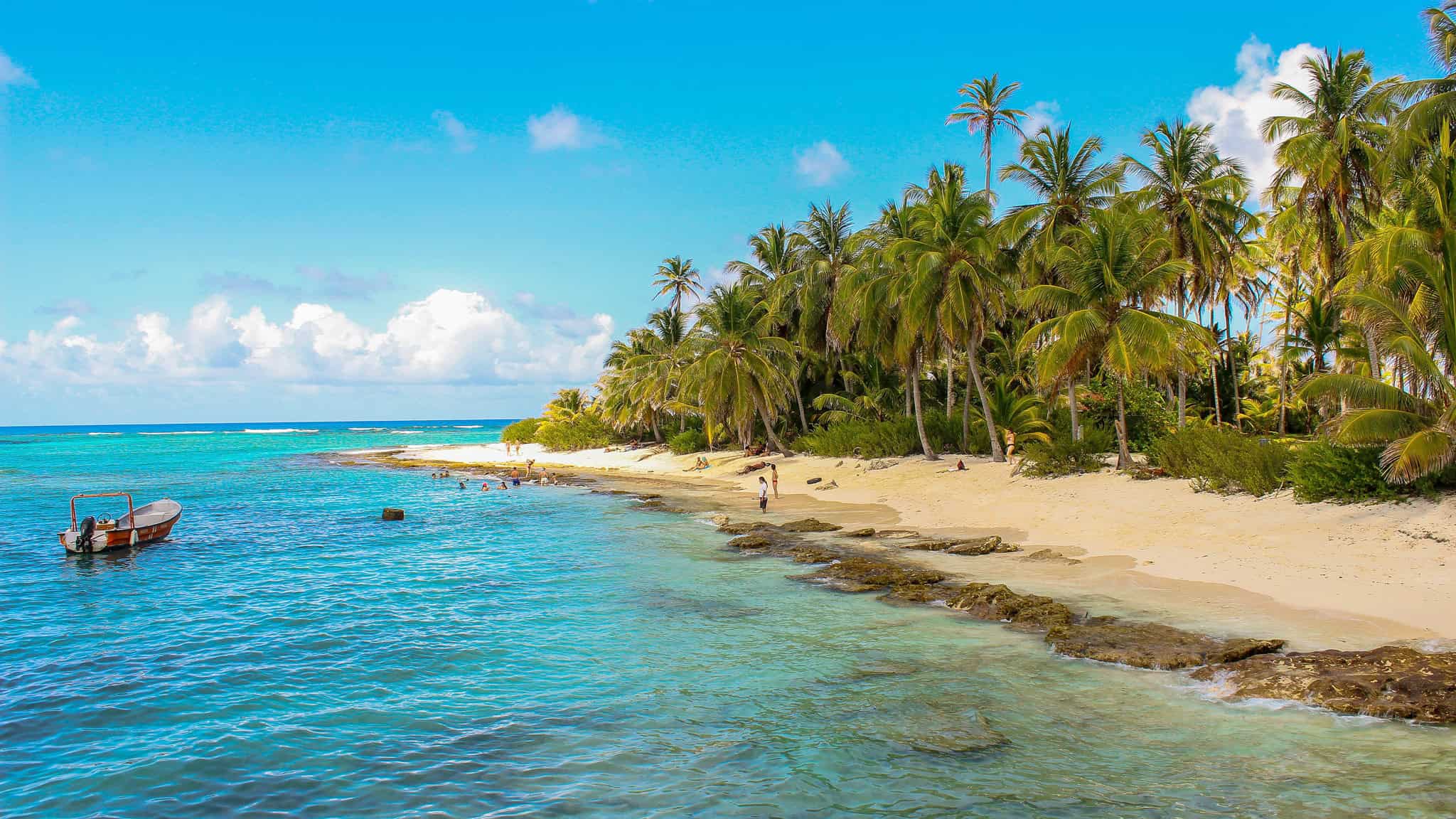 canada travel advisory colombia mexico