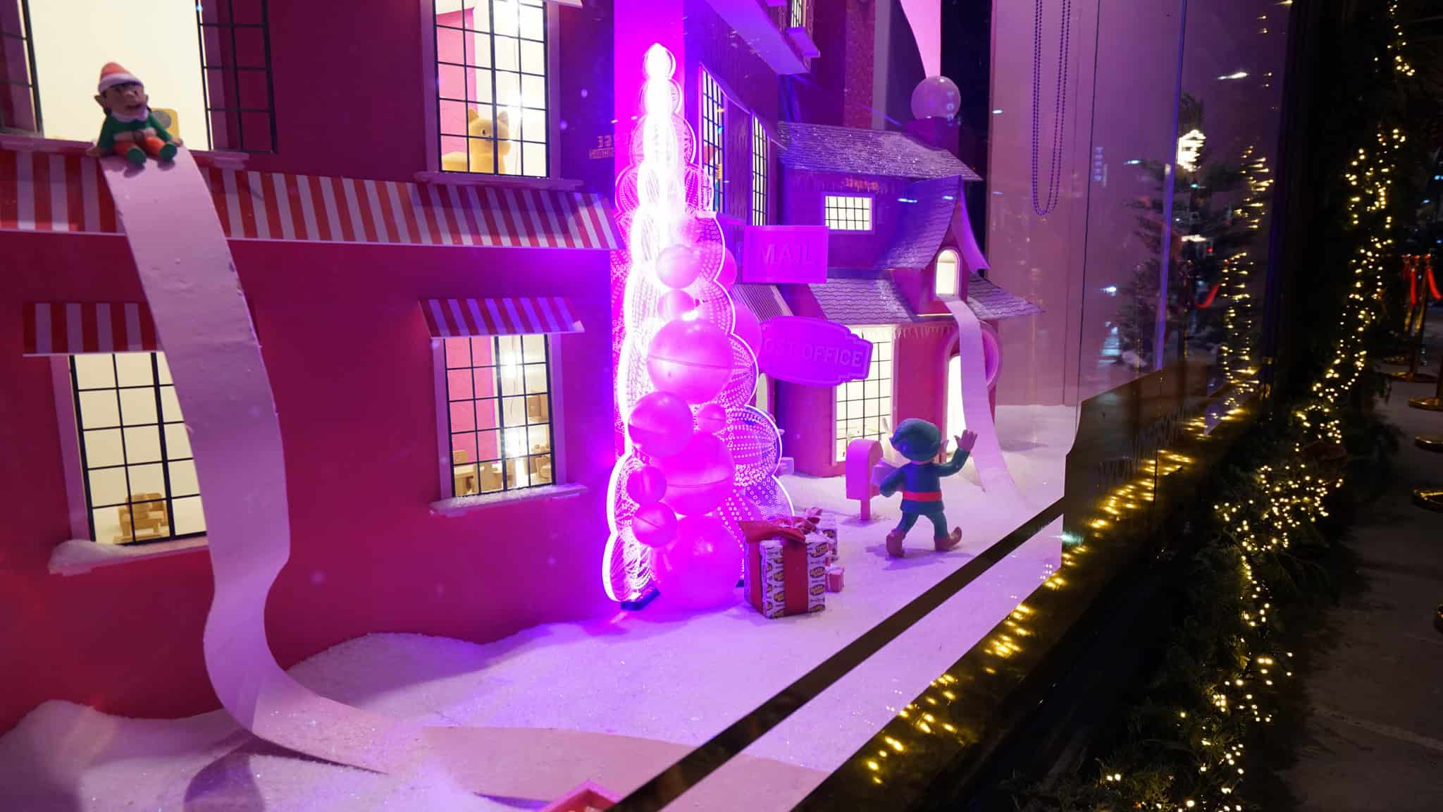 holiday windows hudsons bay toronto