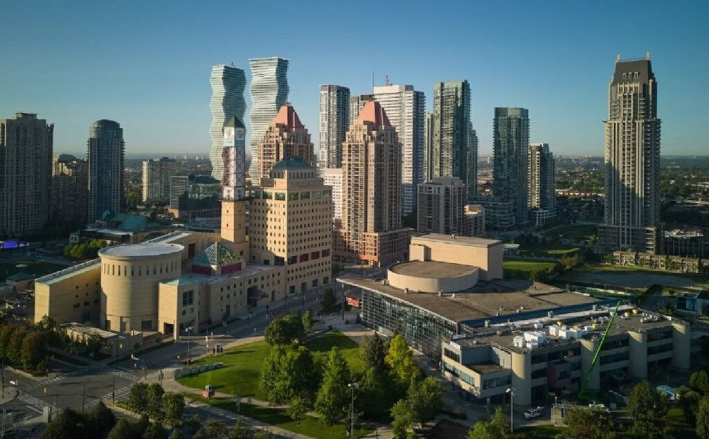 mississauga lrt downtown loop will cost $1.6 billion