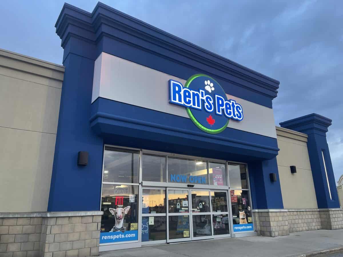 Counterfeit cash used at Ren's Pets stores in Ajax and Whitby