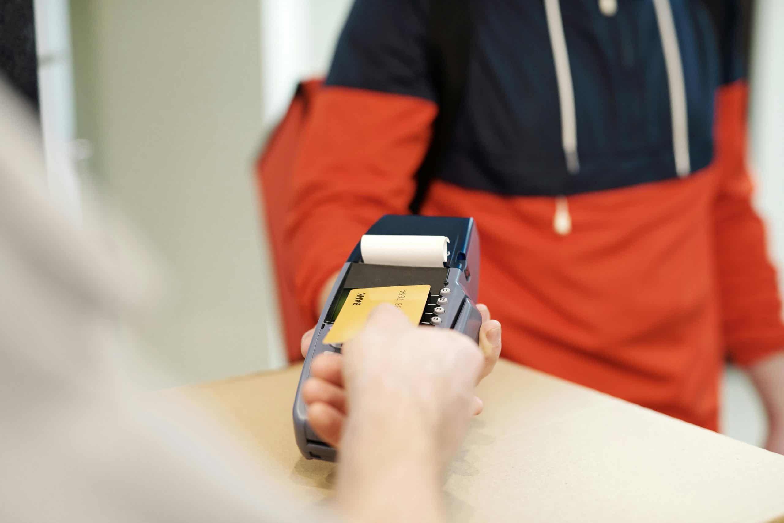 1 in 3 Ontario businesses set to raise prices amid new inflation numbers, survey says