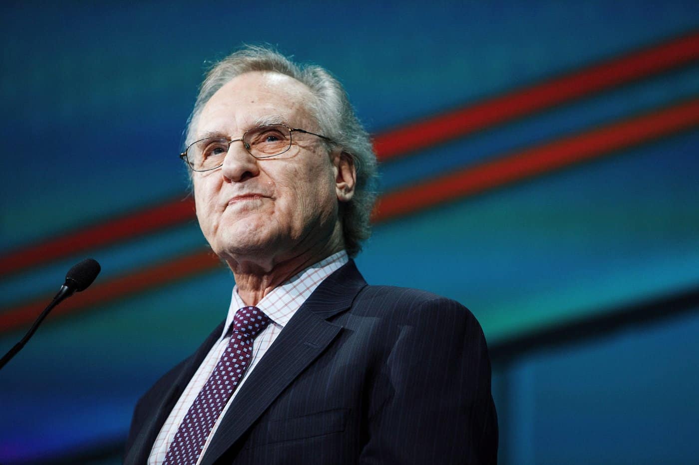 stephen lewis dies canada