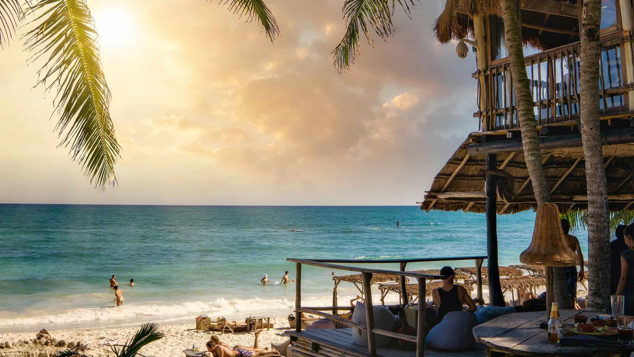 travel advisory canada mexico