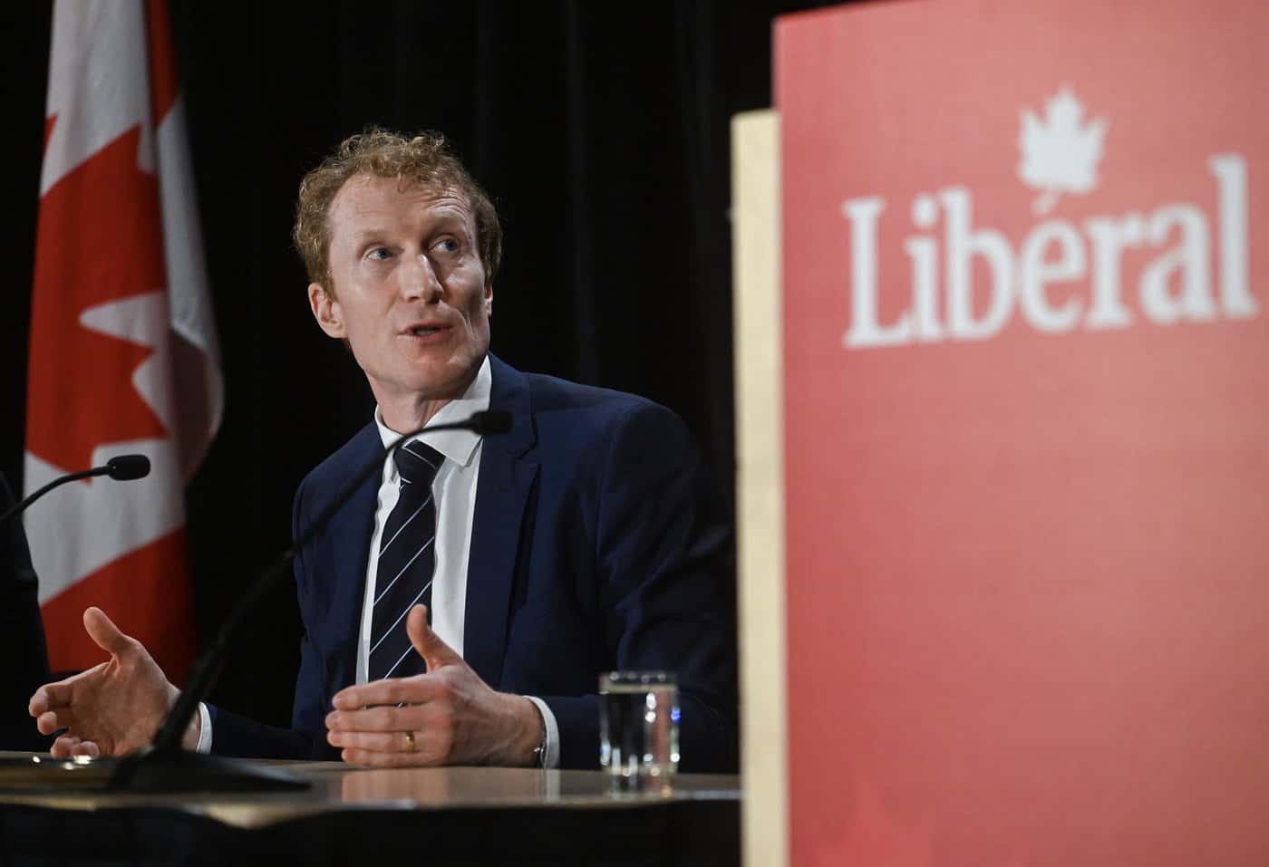 social media ban teens kids canada