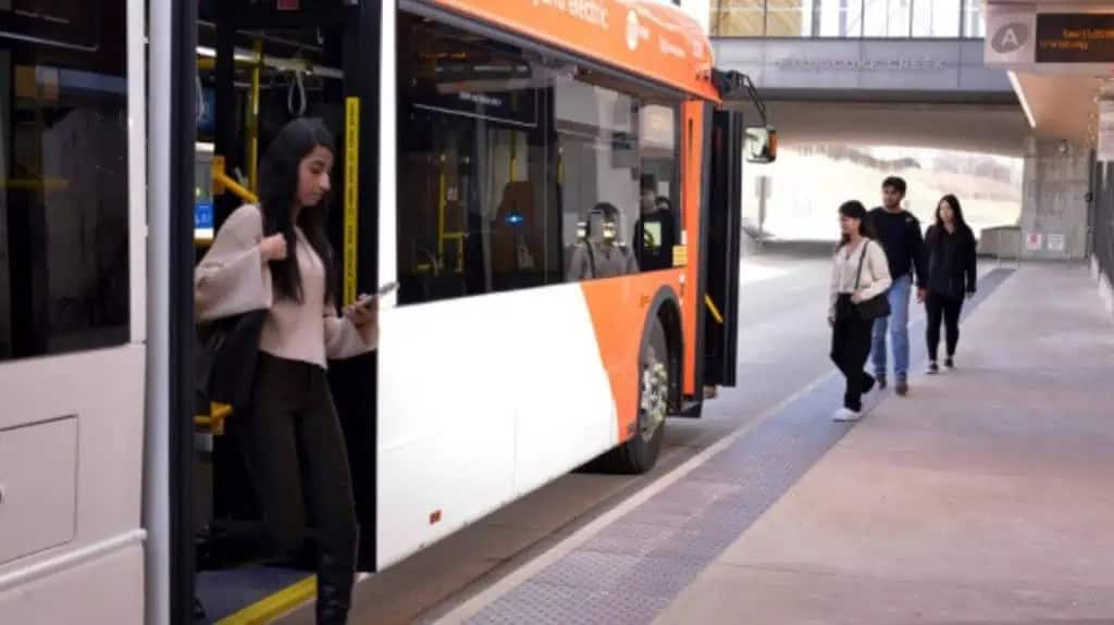 express bus route in mississauga extended to toronto.