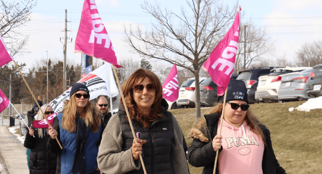 Rally against health care cuts in Oshawa