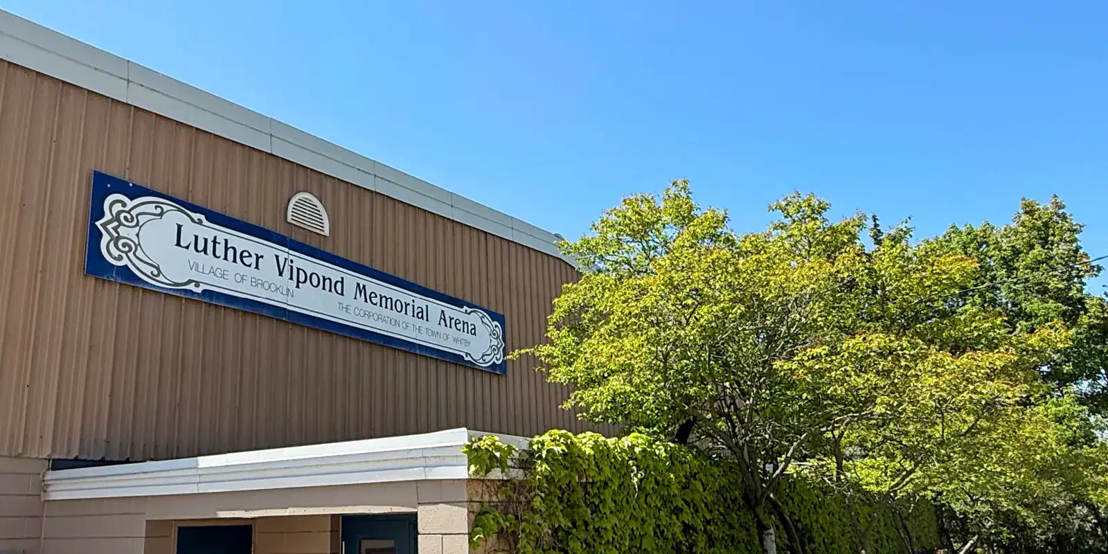 Luthor Vipond Memorial Arena in Brooklin