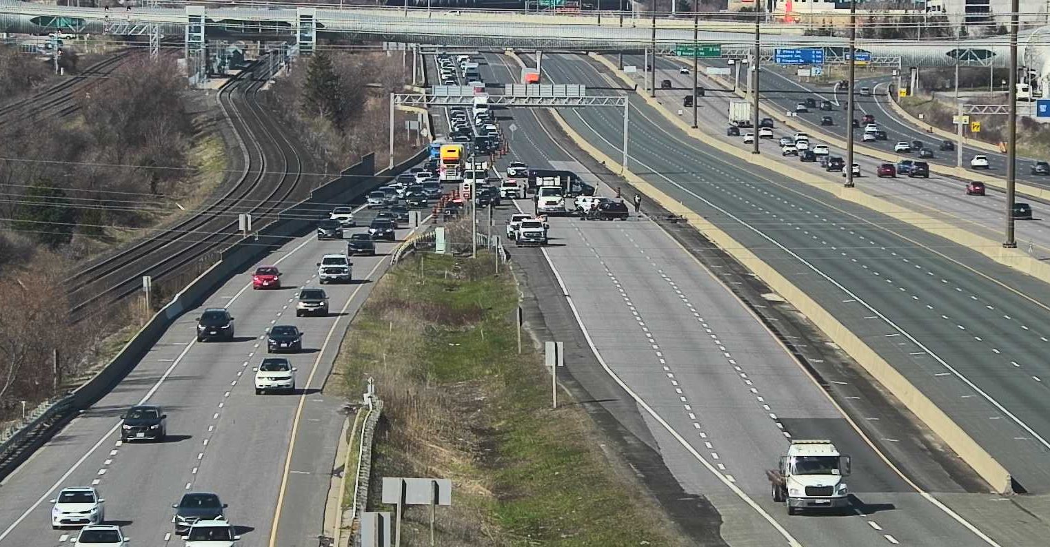 HIGHWAY CLOSED: Driver dead, multiple cops injured in pair of crashes in Pickering