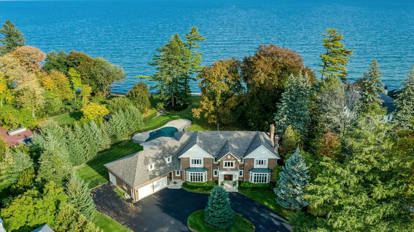 21 ennisclare drive e oakville