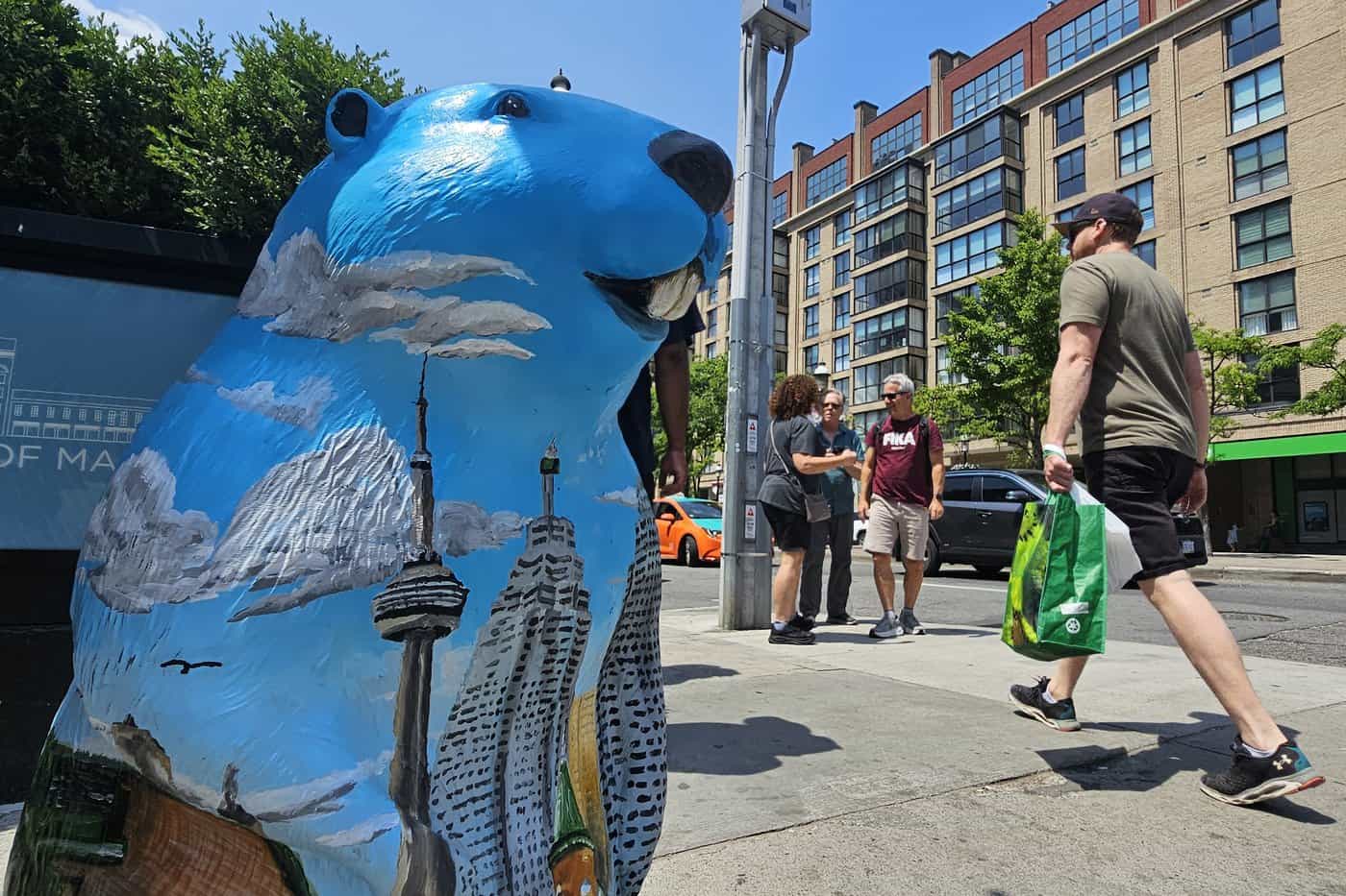 beaver sculptures toronto fifa