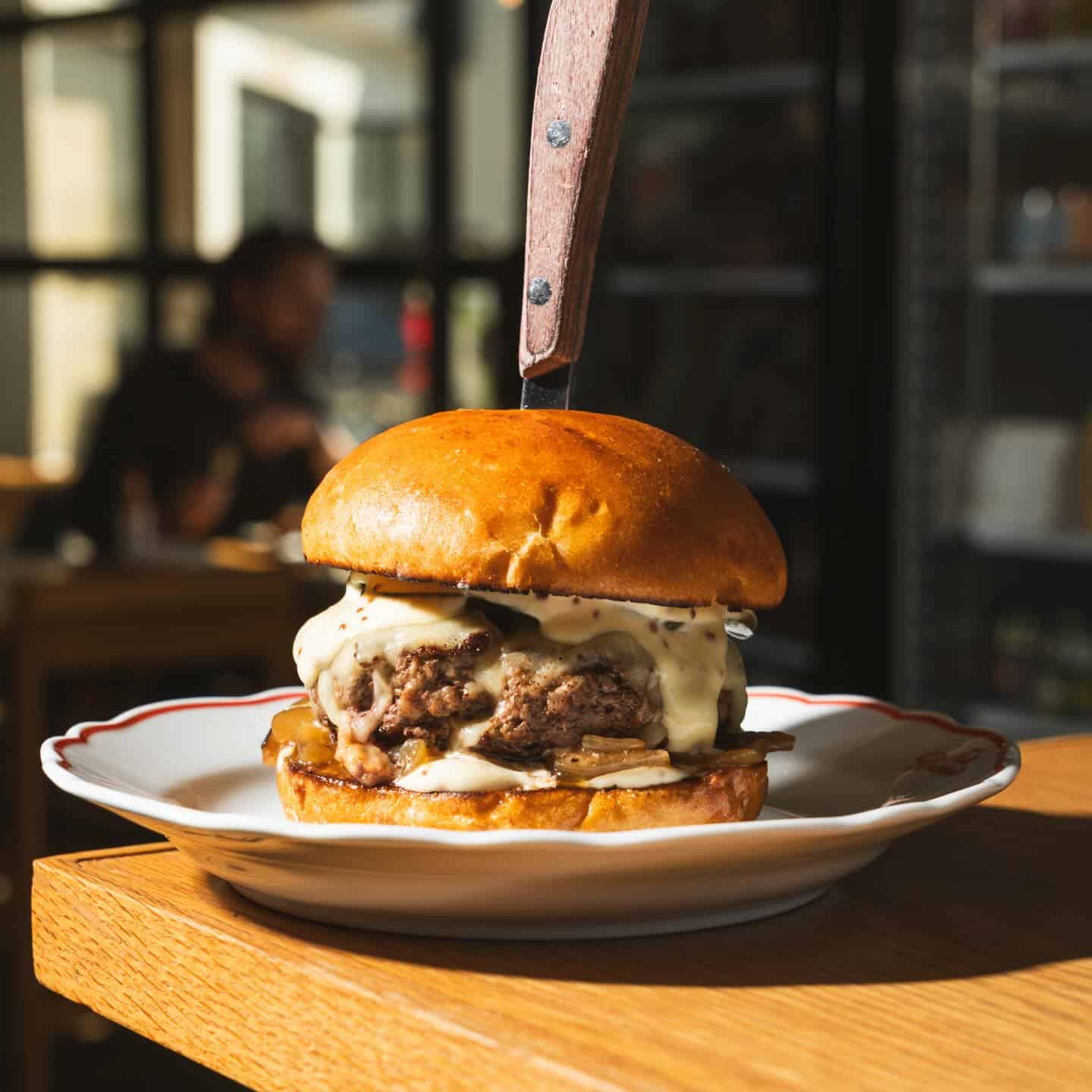 worlds best burger places ontario