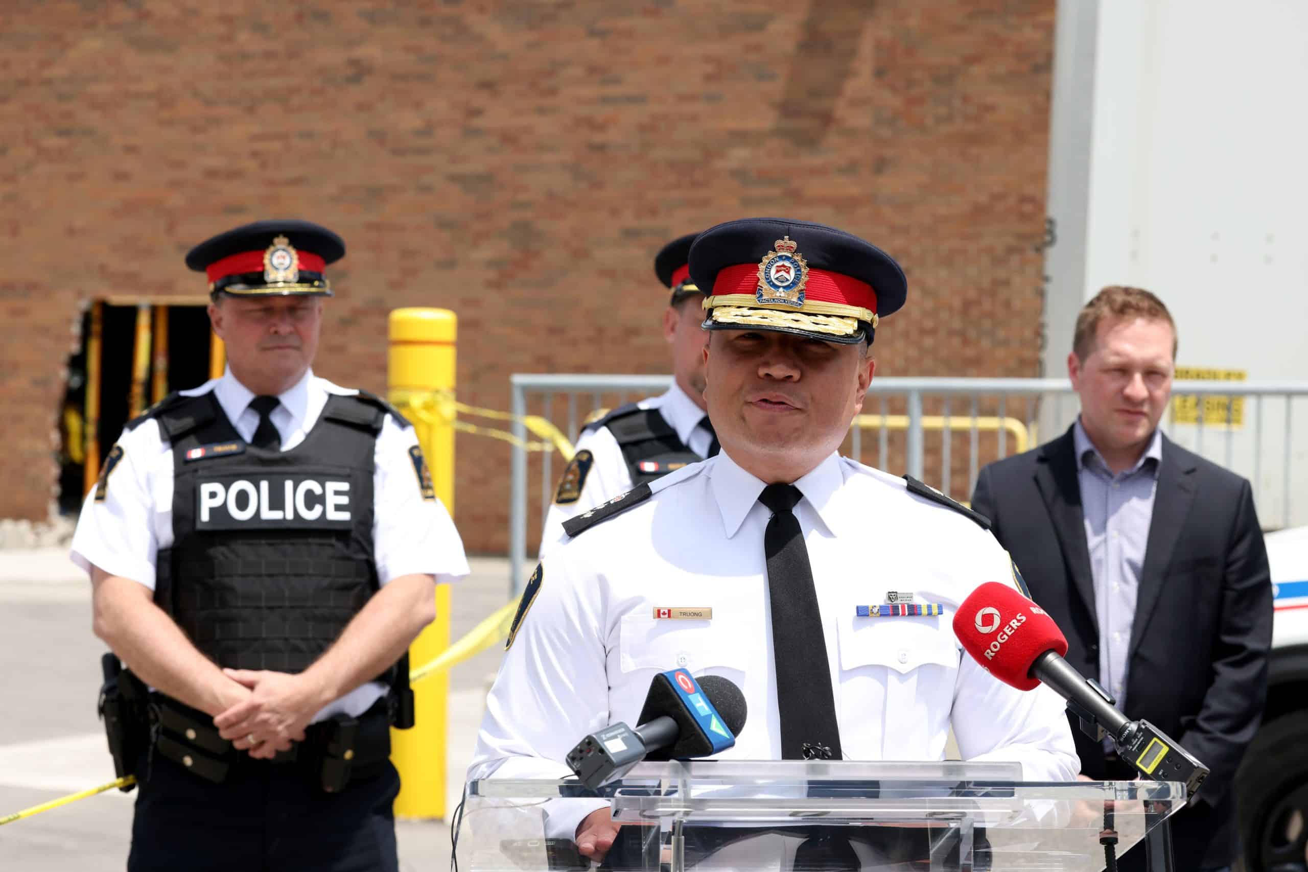 7 injured after car crashes into mall fitness centre in southern Ontario: paramedics