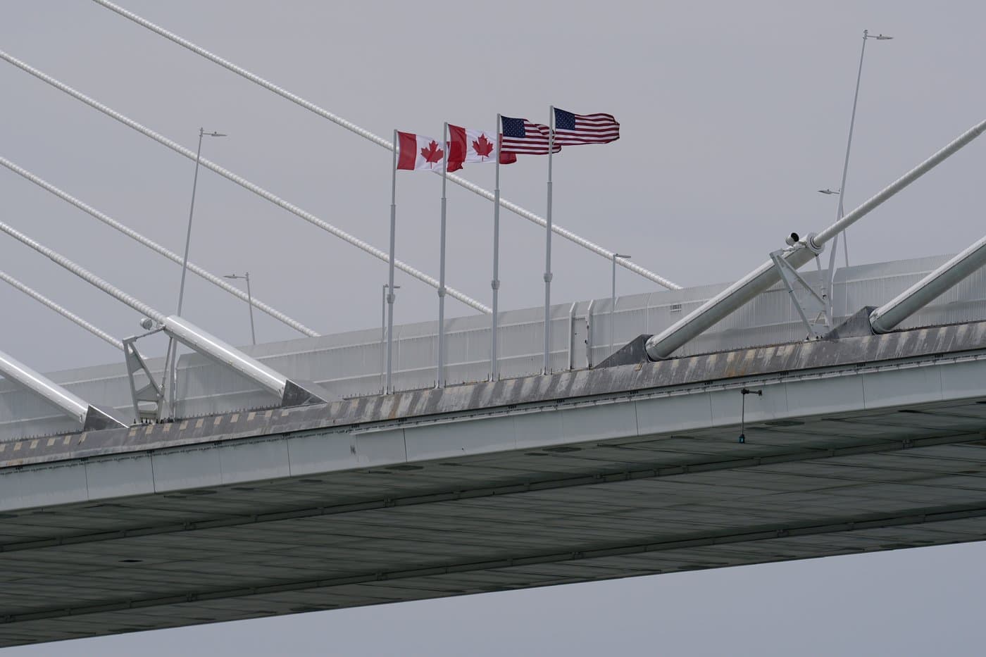gordie howe bridge canada usa