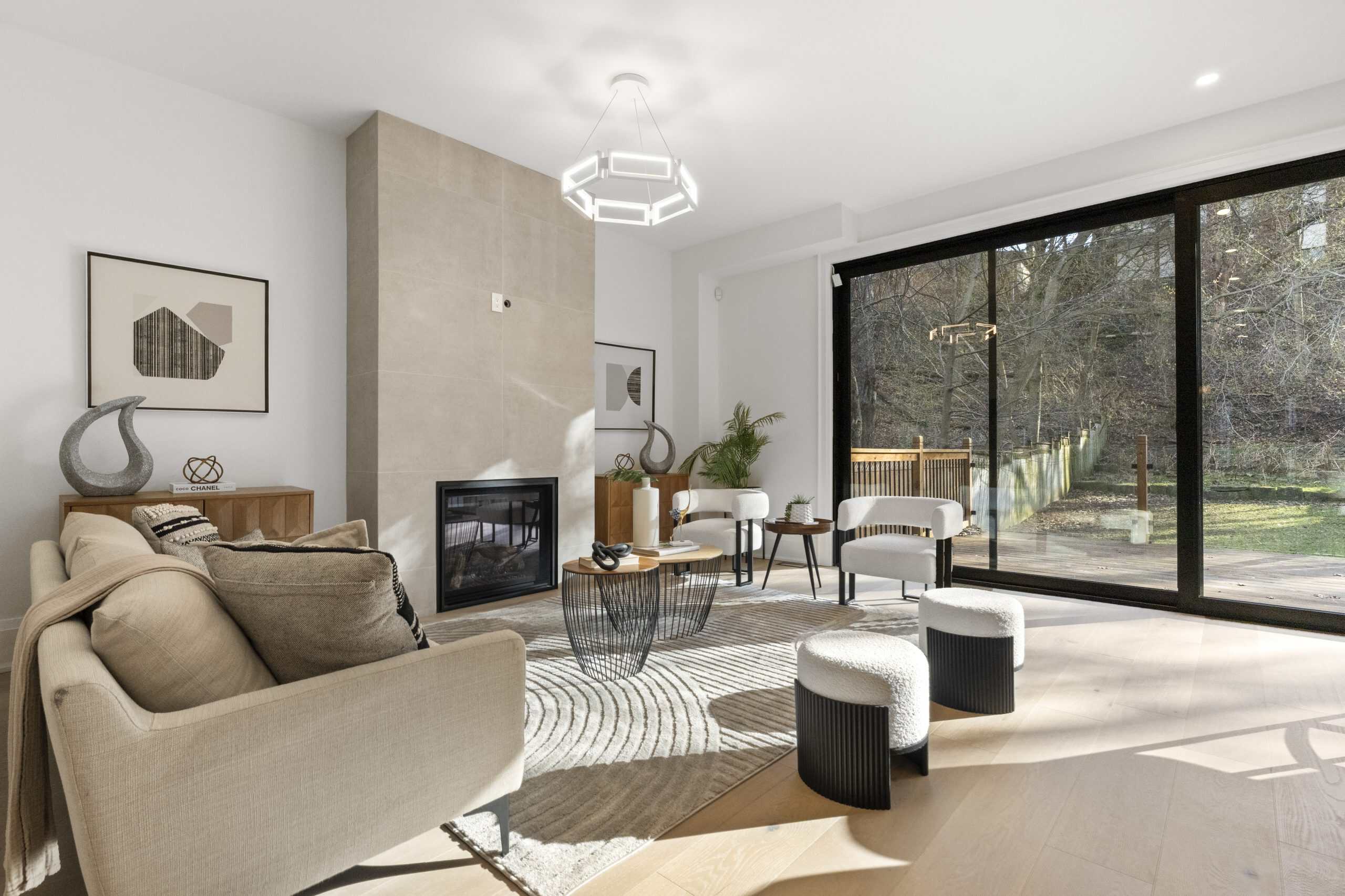 78 south kingsway toronto