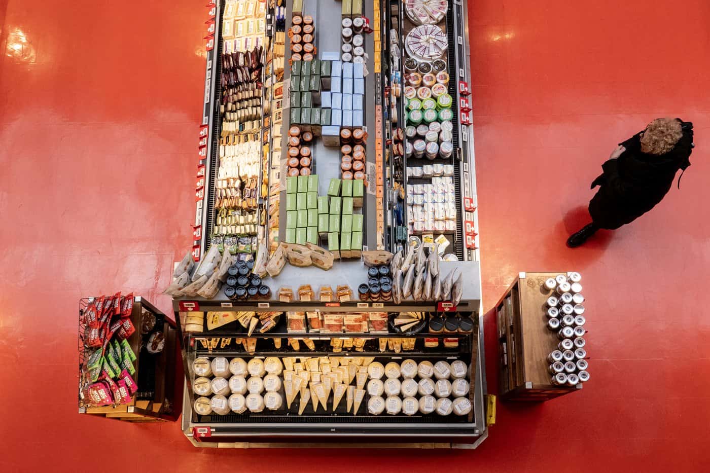 Canada imposes 10% tariffs on some canned vegetable imports