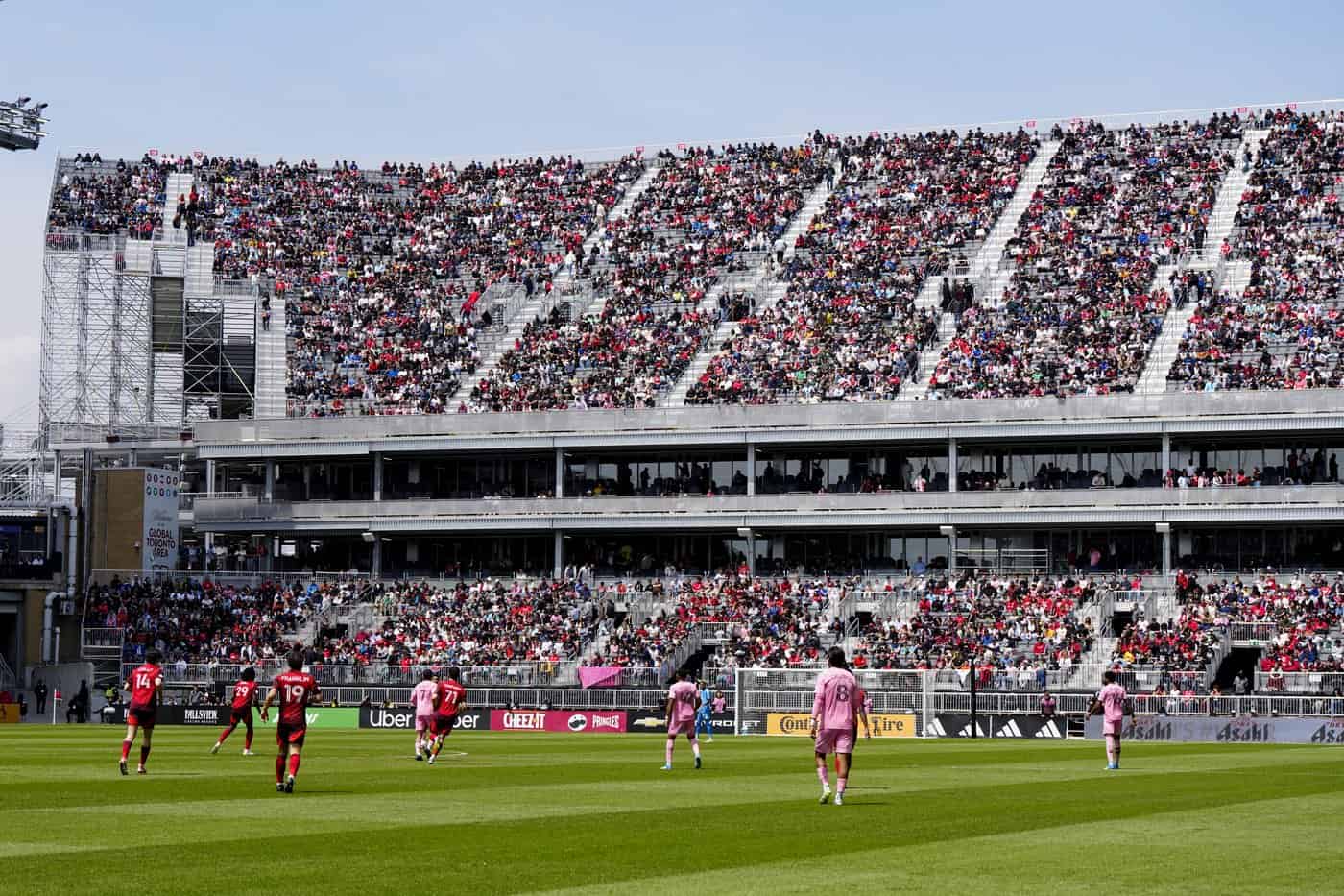World Cup office watch parties can be easy win for boosting employee morale: expert