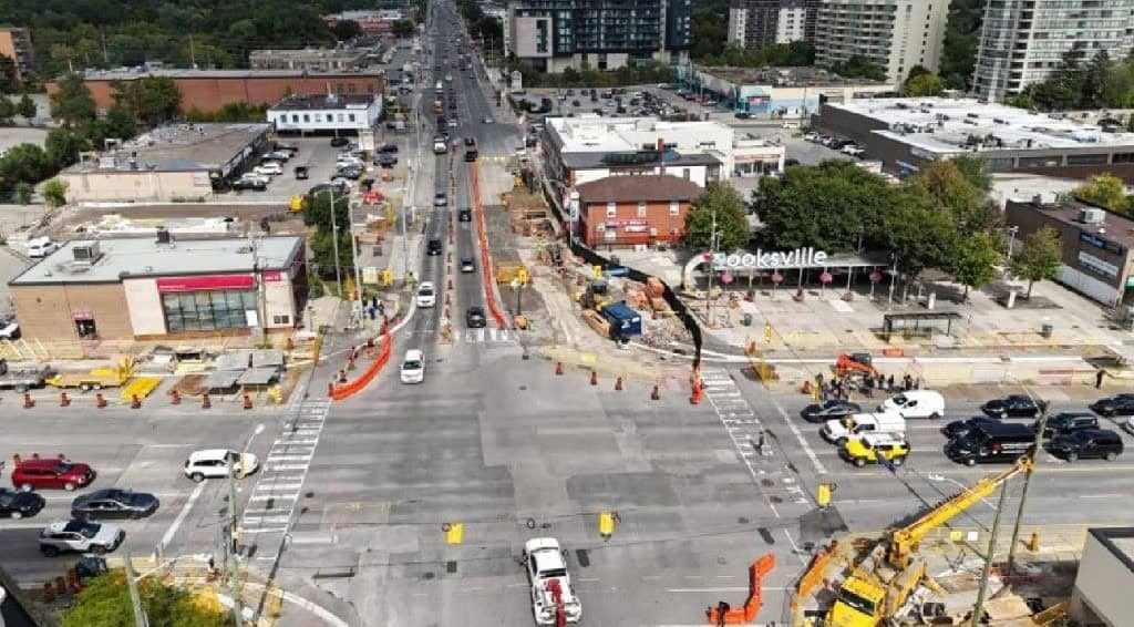 mississauga business community upset over closure of major intersection.