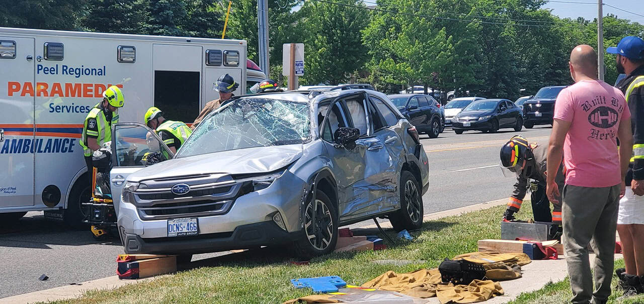 two-car crash in mississauga.