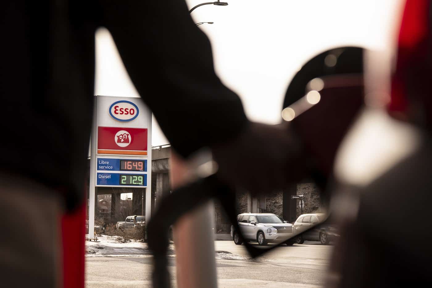 Inflation jumps in Canada thanks to higher gas prices: StatCan