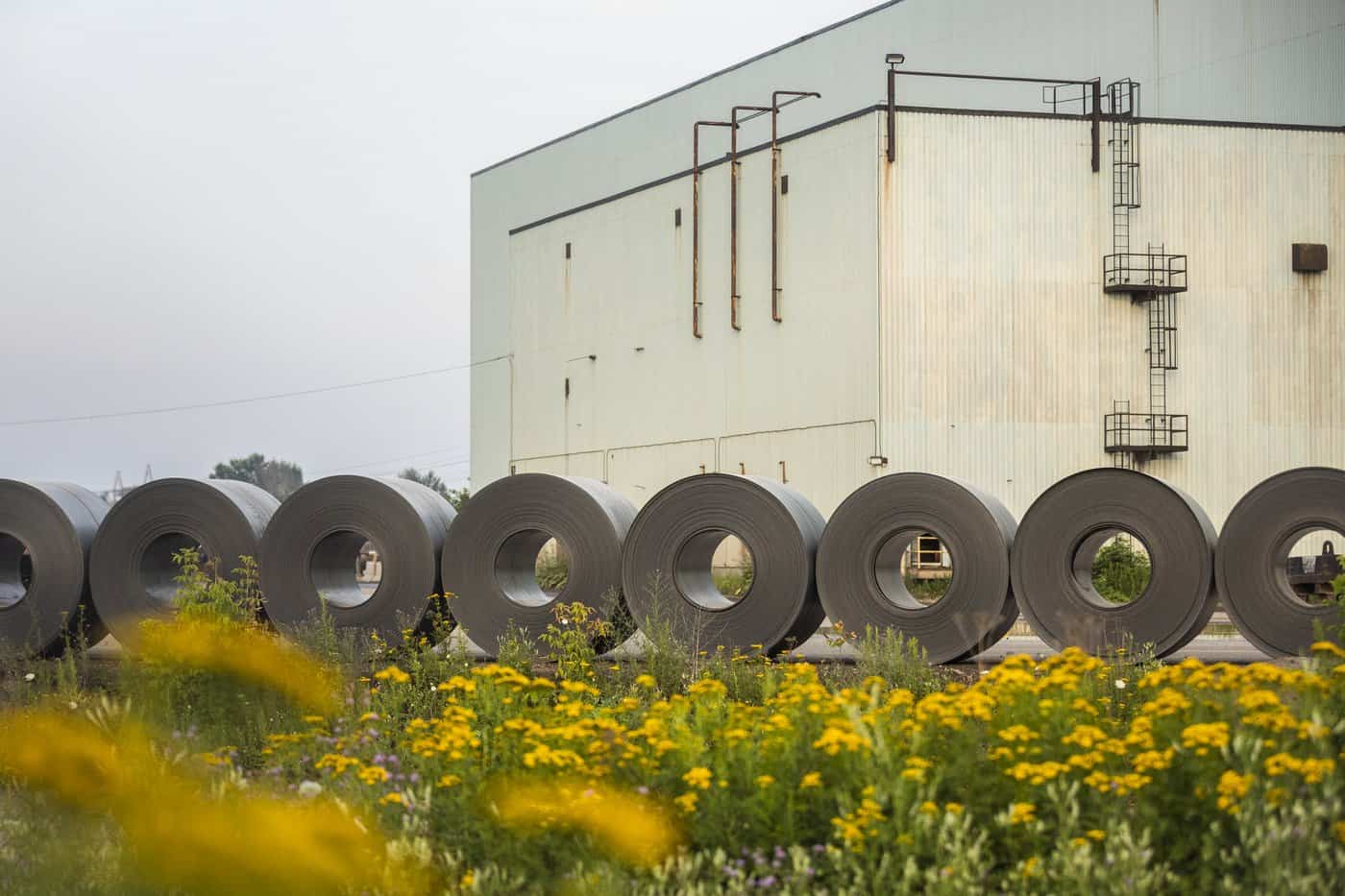 Ottawa to extend steel tariff quotas, remission program for 1 year