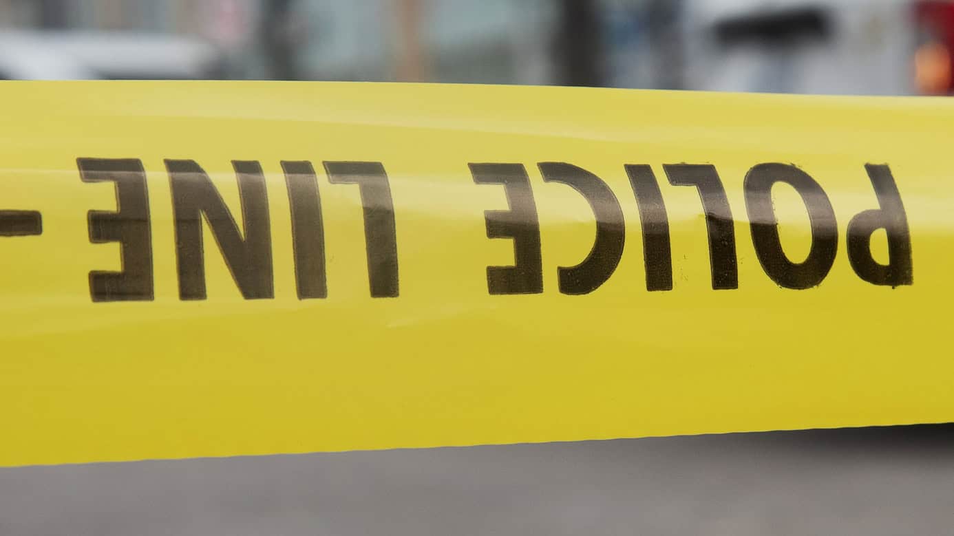 mississauga police officer shot at