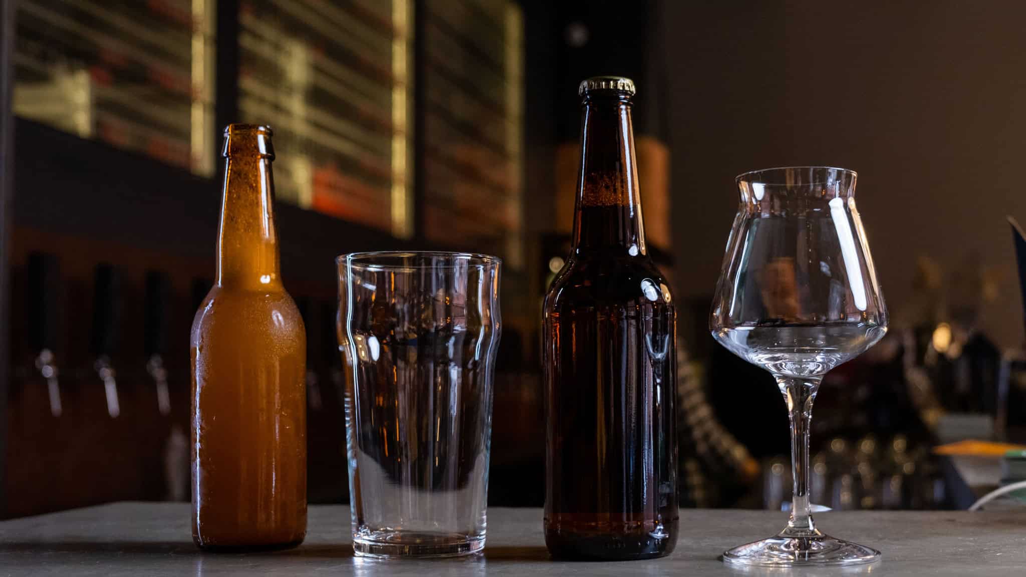 rosedale sports bar hamilton licence