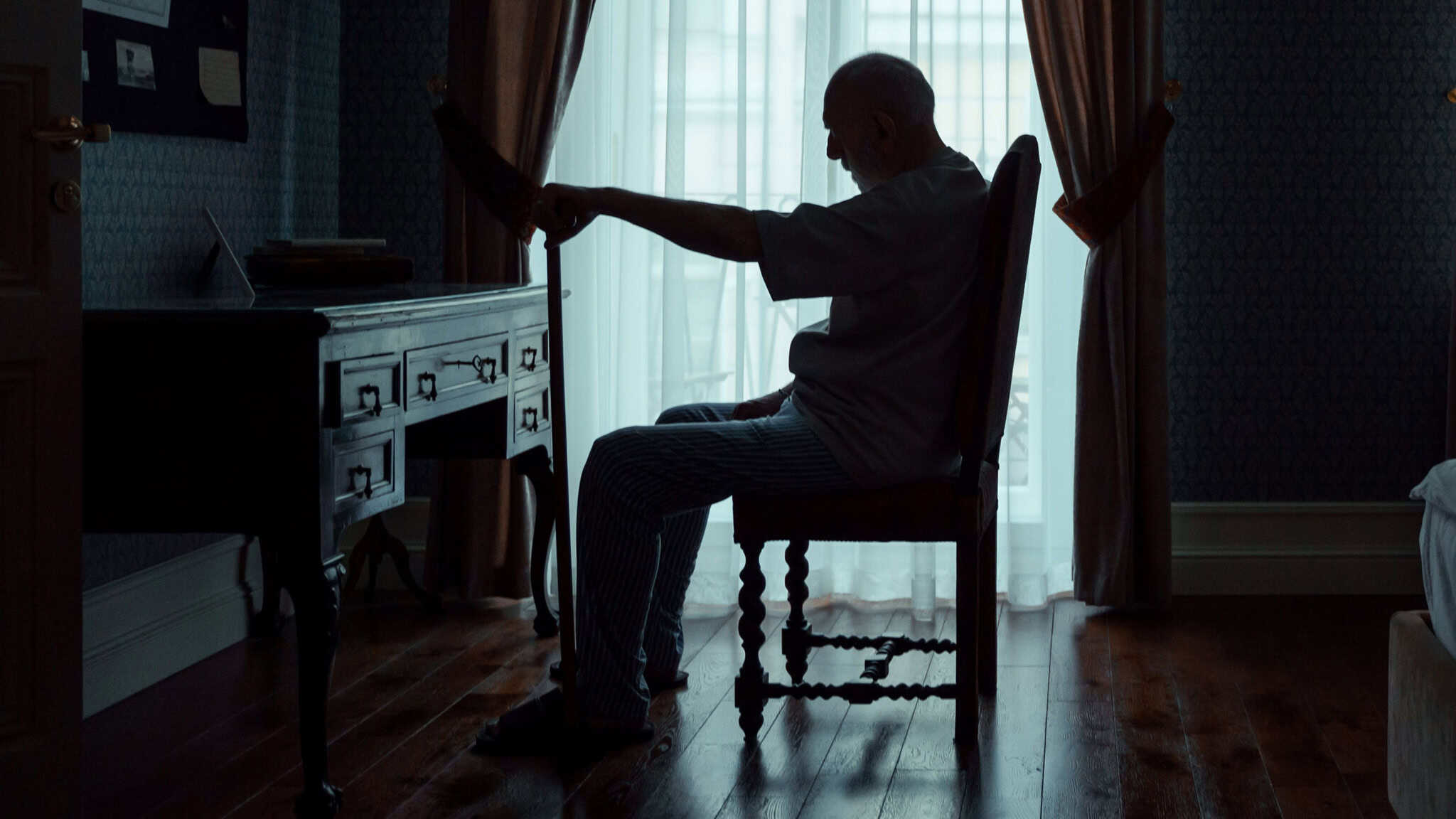 senior fraud family hamilton