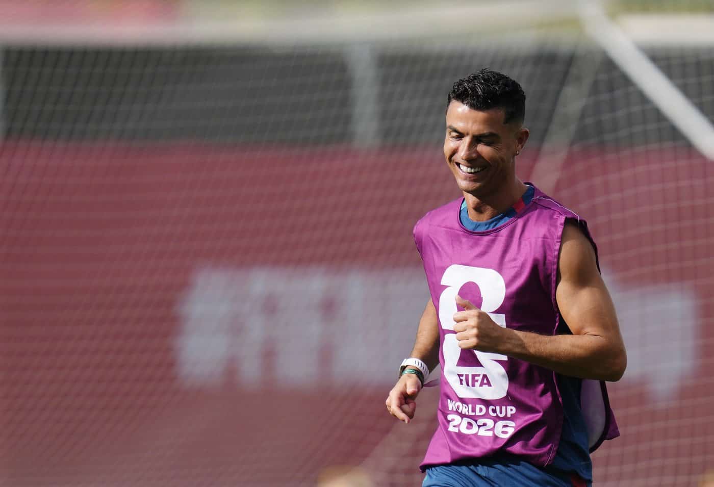 Large fan crowds expected in sweltering Toronto for Portugal-Croatia World Cup match