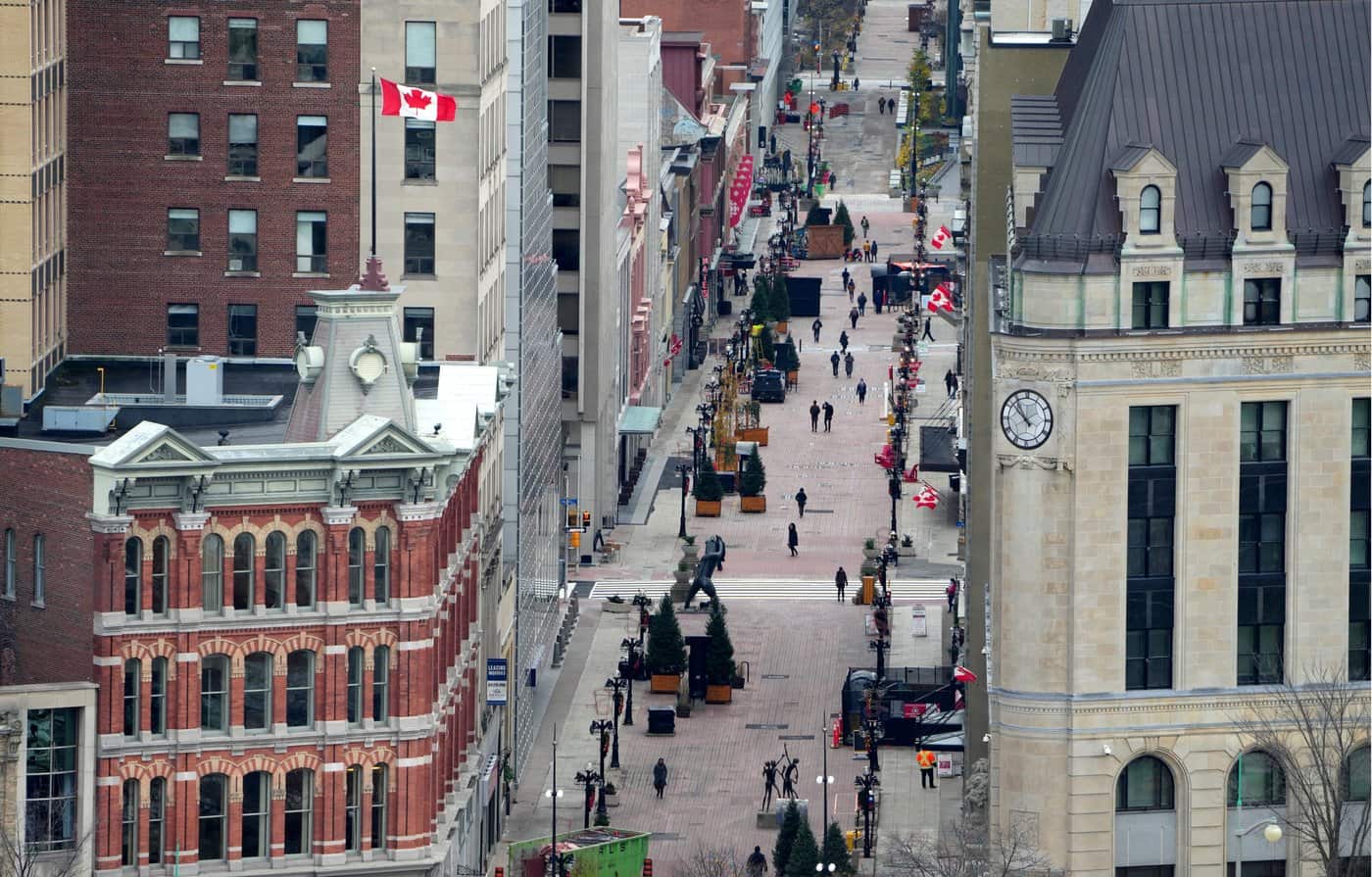 Deadline for public servants to apply for early retirement arrives in Canada