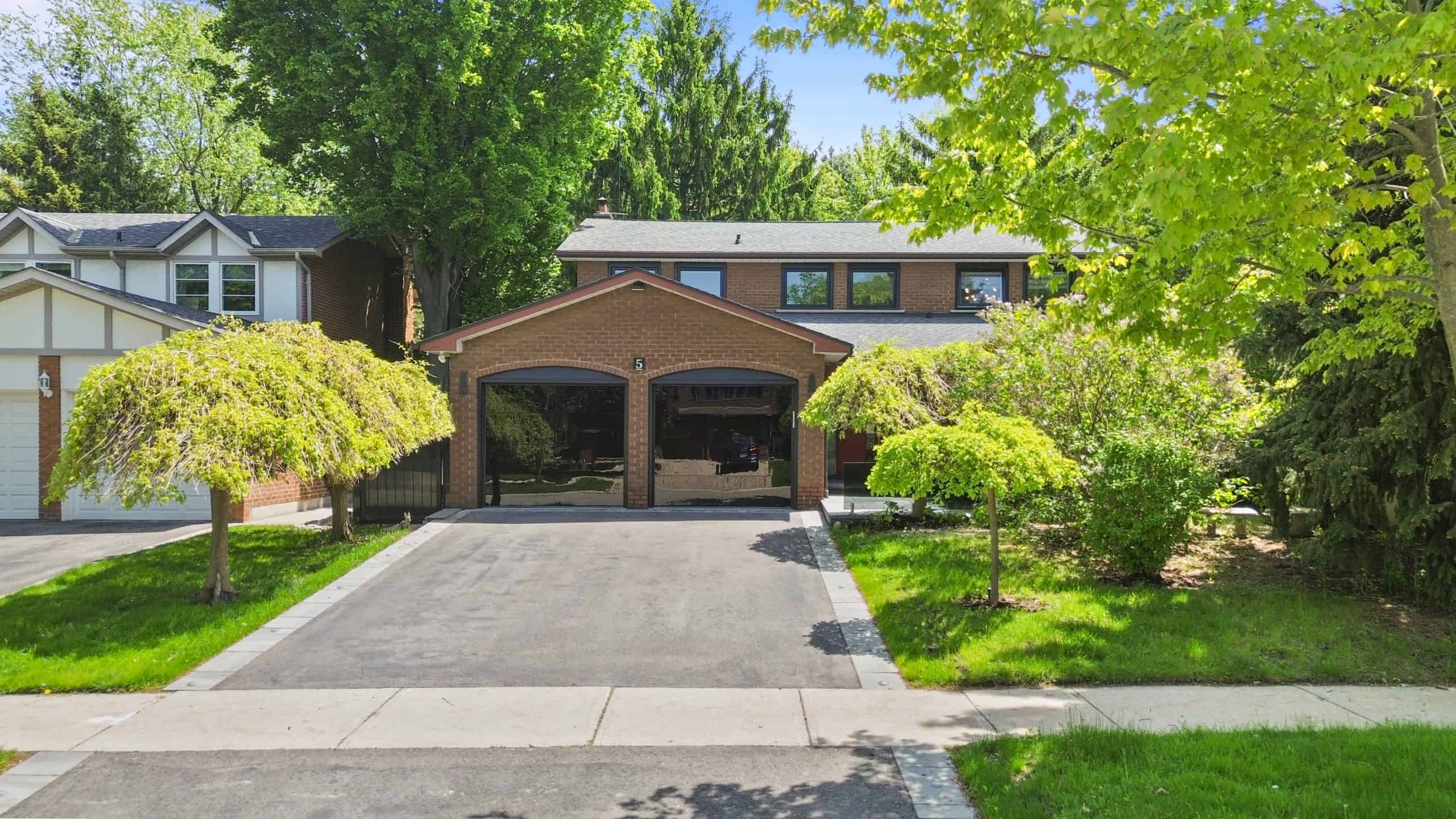 5 canterbury crescent toronto