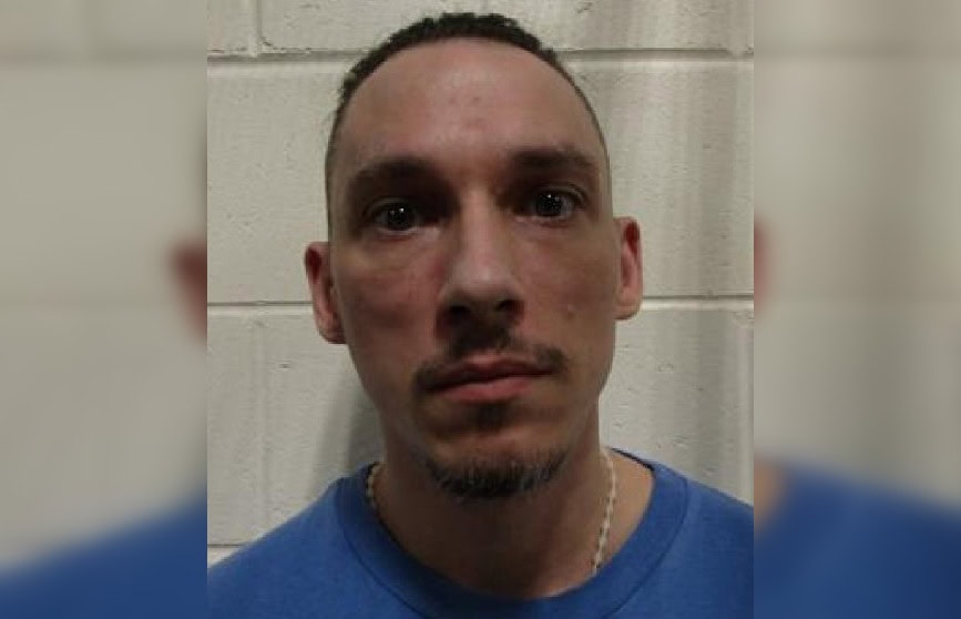 Fugitive wanted Canada-wide could be in these Ontario cities