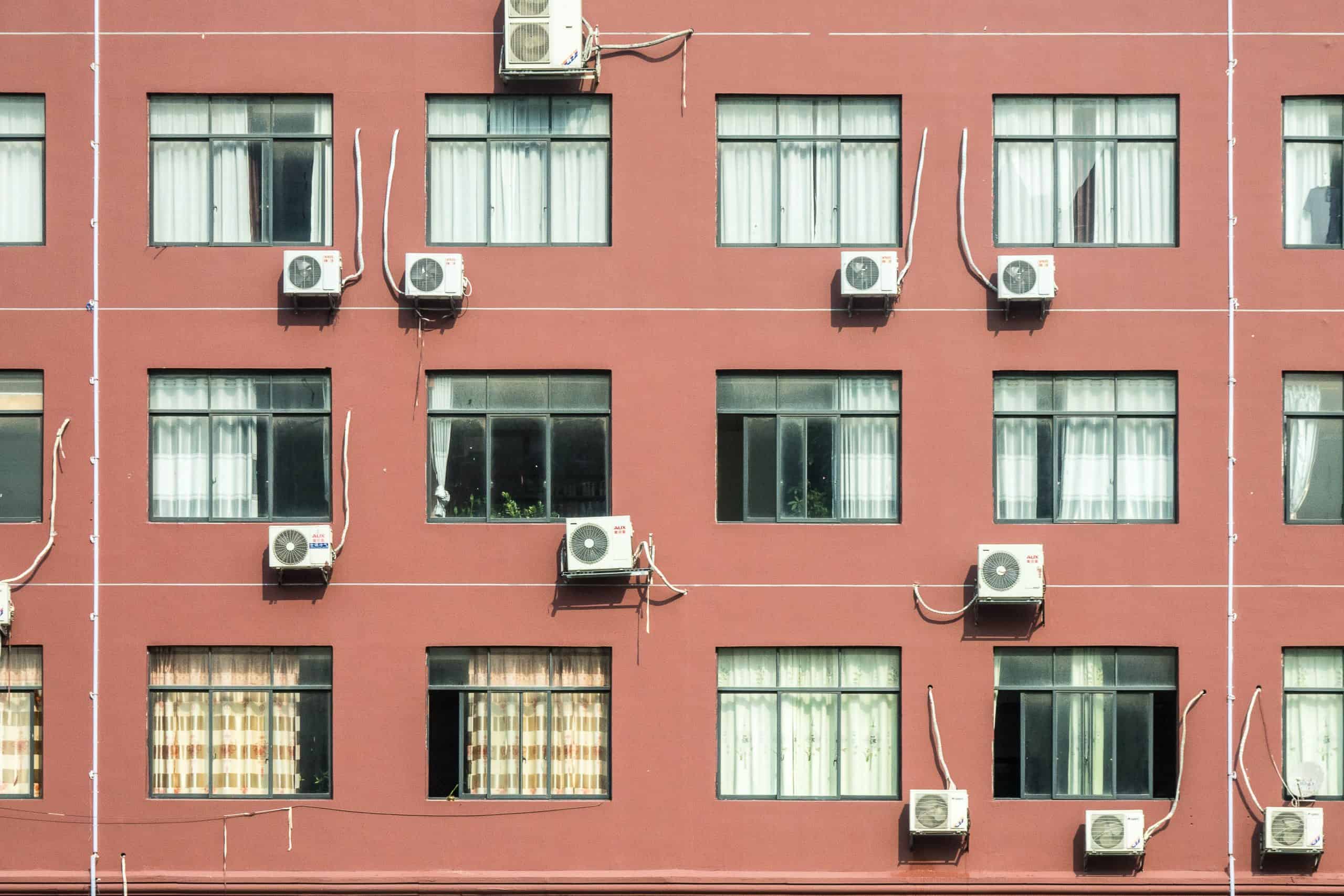 Activist demand free 'AC for All' as heat wave hits Ontario