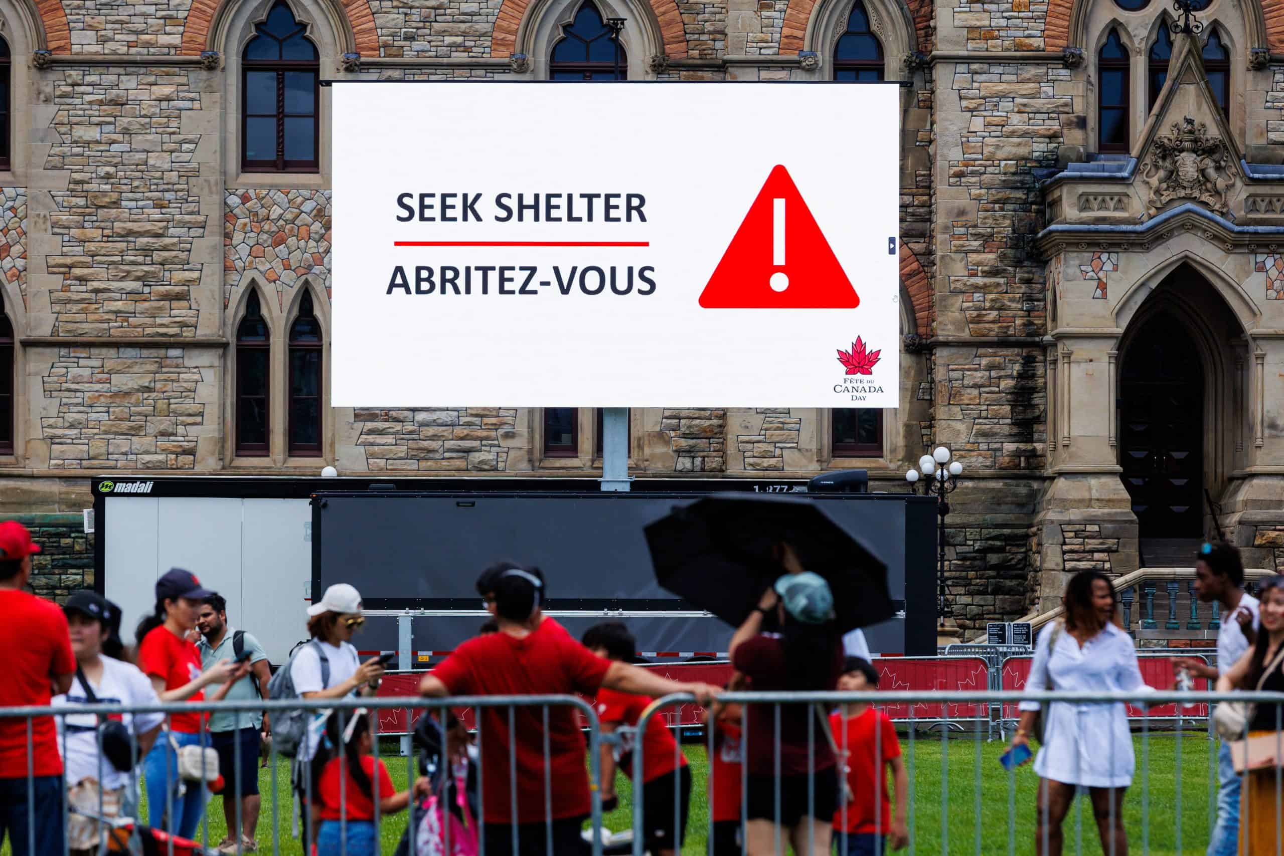Thousands without power in Ontario, Quebec amid heat wave after Canada Day storms