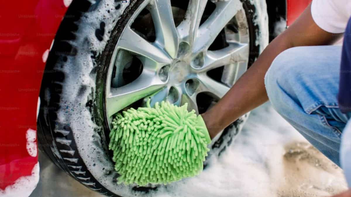 car wash clean detail brampton mississauga