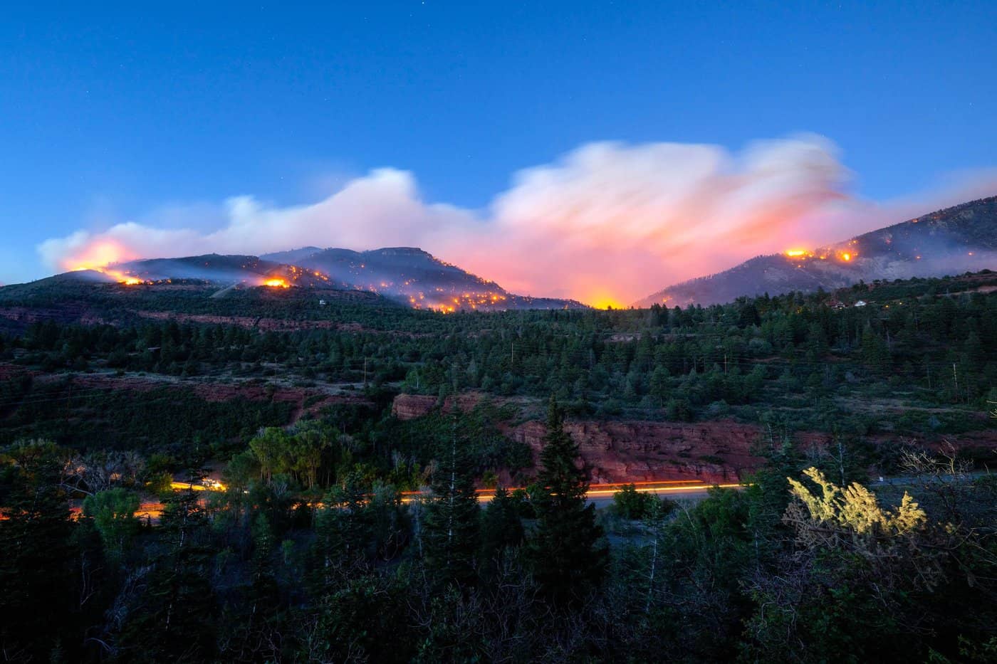 Canadian helicopter pilot helping to fight Colorado wildfire killed in weekend crash